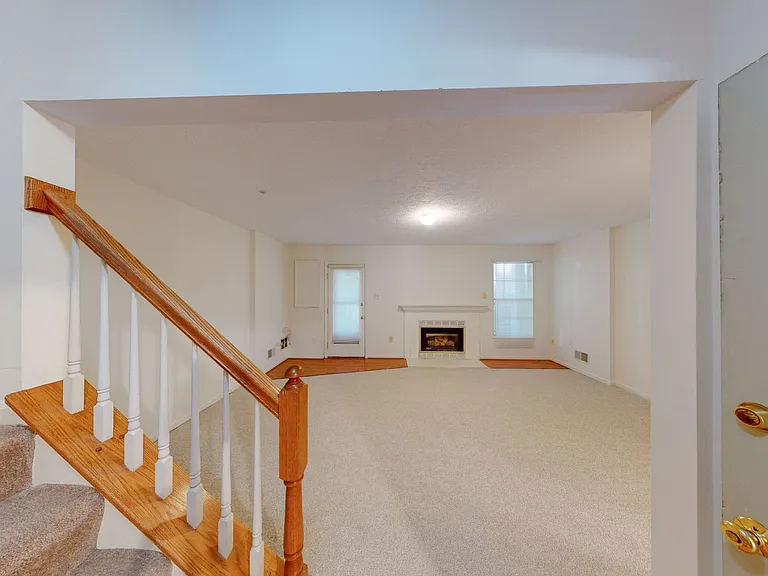 3038 Finsel Ct — Photo 9
