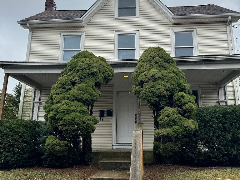 813 E Glenside Ave — Photo 1