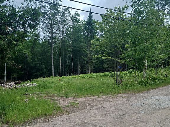 3rd image of 1005 Porkys Rd