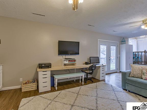 5th image of 6512 S 108th Ave