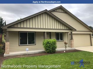 4388 Wolf Run Dr, Medford, OR