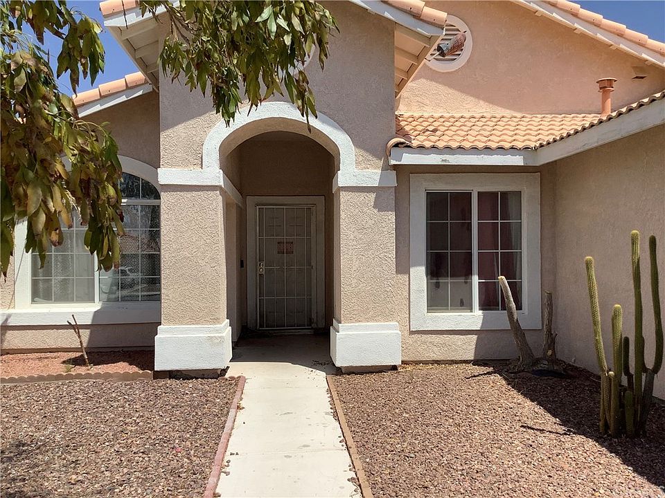 1st image of 65886 Avenida Cadena