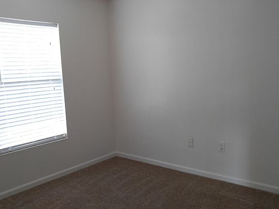 5th image of 6051 Maggies Cir Unit 115
