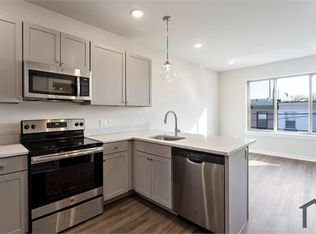 1312 S Grove St, Philadelphia, PA 19146