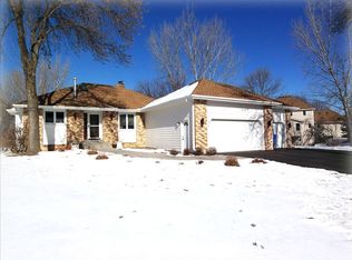 10840 55th Ave N, Plymouth, MN 55442