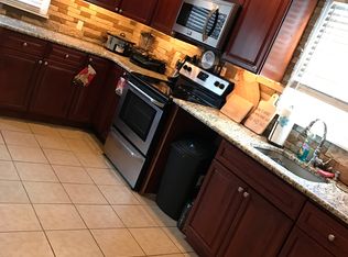 401 N Manoa Rd, Havertown, PA 19083