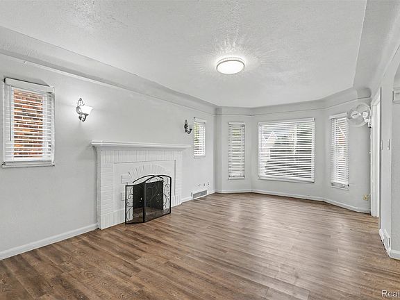 4th image of 7308 Winthrop St