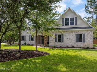 23 Stonegate Circle, Hampstead, NC 28443