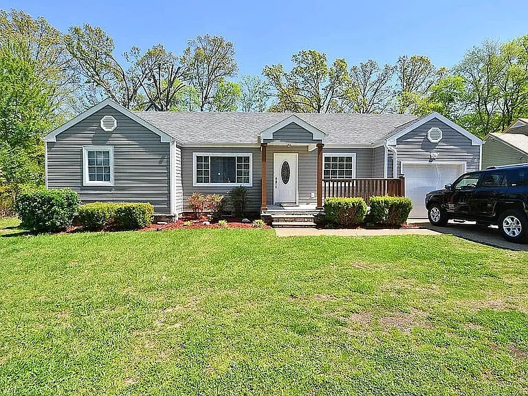 800 S Moore Rd — Photo 1