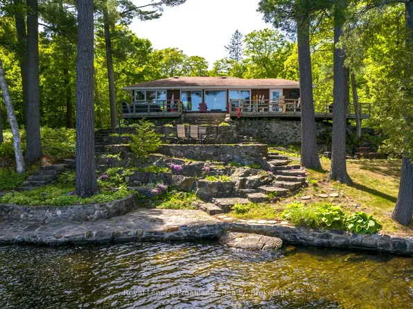 1022 Fosters Ln, North Frontenac, ON K0H 1K0