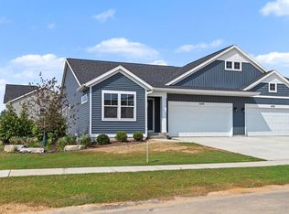 6599 Bellflower Dr SW #1, Zeeland, MI 49464