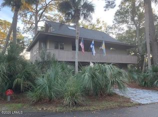858 Sabal Ct, Saint Helena Island, SC 29920