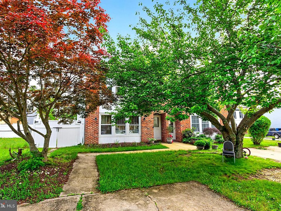 1st image of 46 Ptolemy Ct
