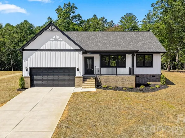 2435 Kimberly Ave, Morganton, NC 28655
