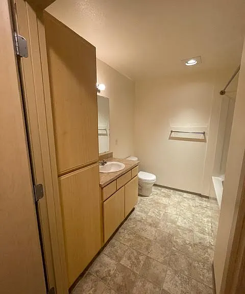 Boulder Creek Apartments — Photo 31
