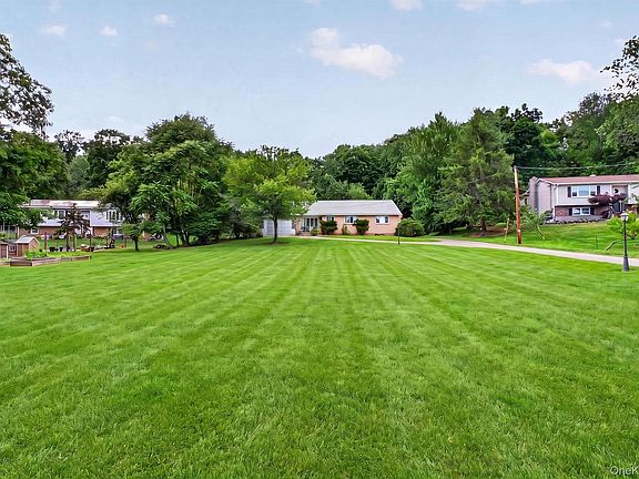 2nd image of 29 Brandy Lane