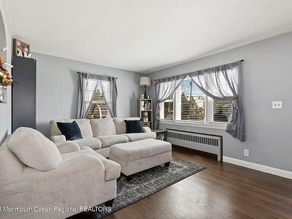 3rd image of 762 Bordentown Ave