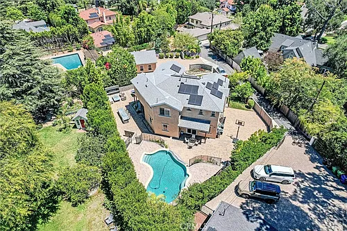 1217 Olive La Canada Photo 1
