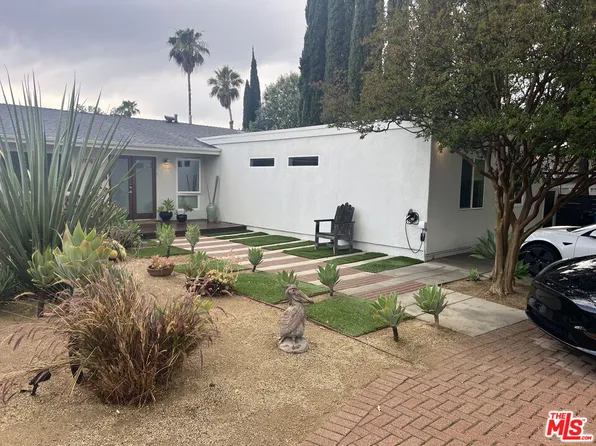 7040 Semrad Rd, West Hills, CA 91307