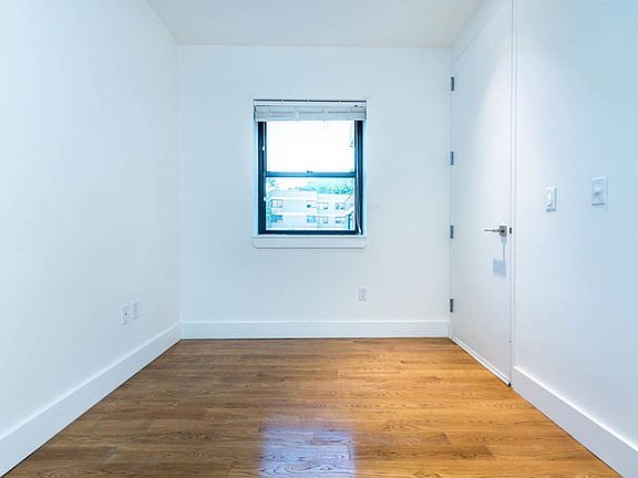 5th image of 185 Leonard St APT 1C