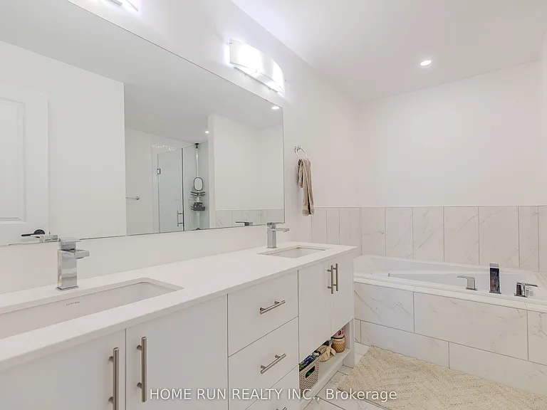 206 Bristol Cres — Photo 27