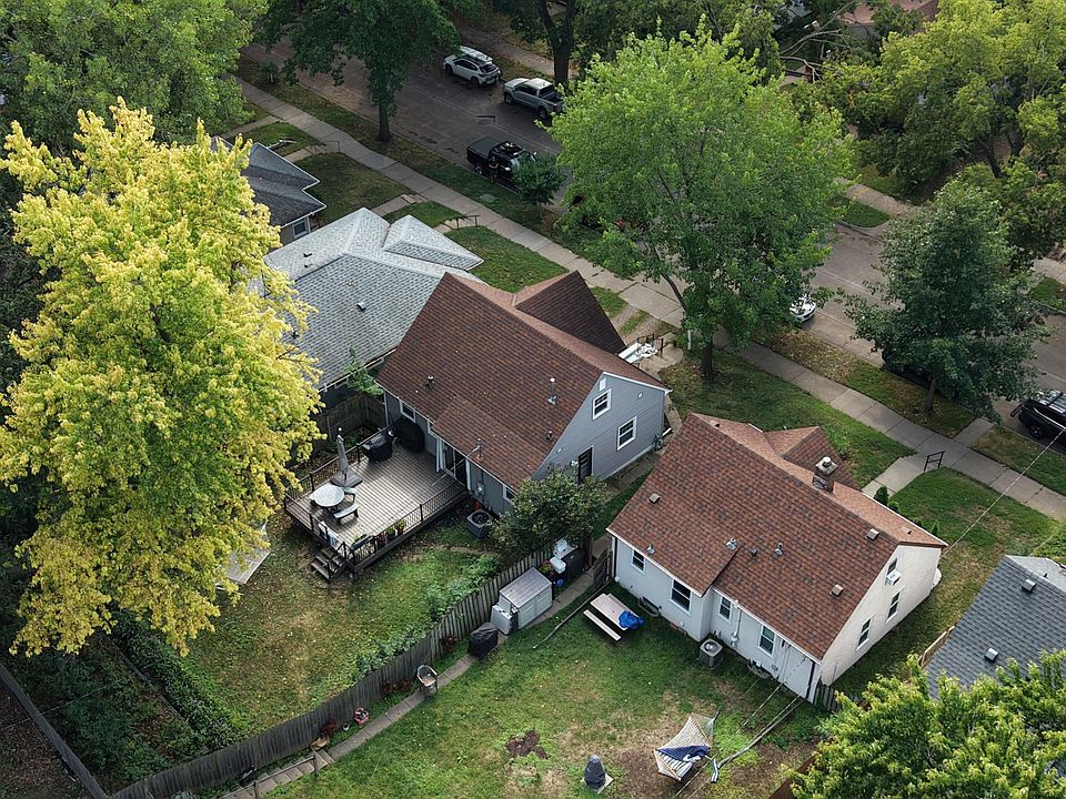 2nd image of 1935 Ulysses St NE