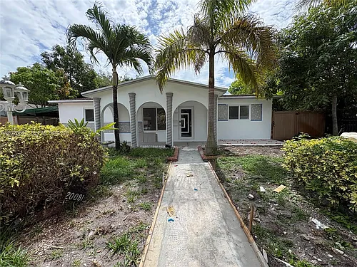 20081 NW 15th Ave Photo 1
