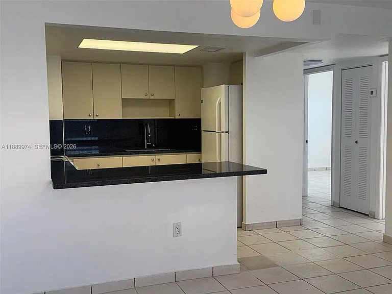 3945 SW 89th Ave #201 — Photo 19