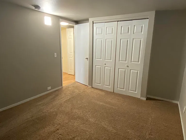 1020 Sanford Ave — Photo 8