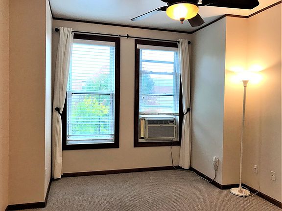 4th image of 738 S Oakley Blvd #2