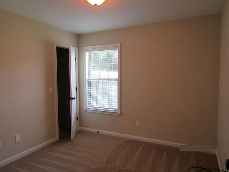 204 Clearview Dr #1 — Photo 6