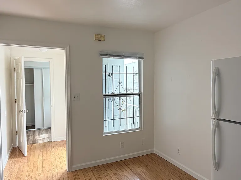 64 Los Olivos Ave #4A — Photo 2