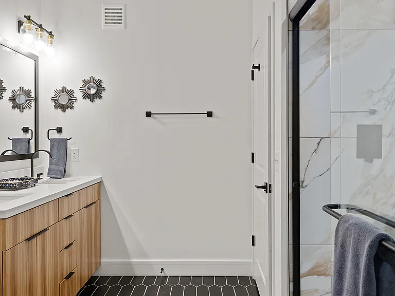 1523 S 10th St #206 — Photo 3