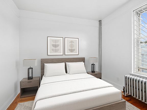 4th image of 53 Avenue B #4B