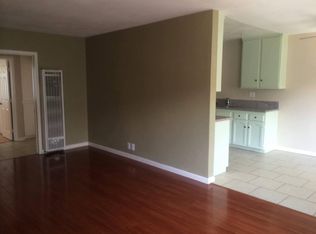 652 N Raymond Ave APT 1, Pasadena, CA 91103