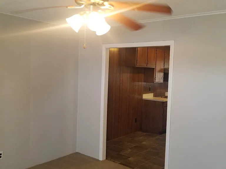 4652 Stevens Sausage Rd #4 — Photo 7
