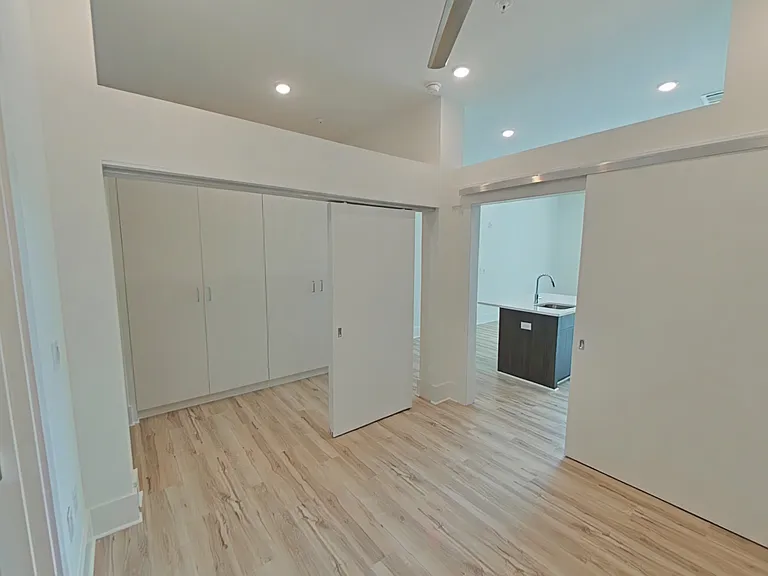 2441 Campus Shore Dr #307 — Photo 10