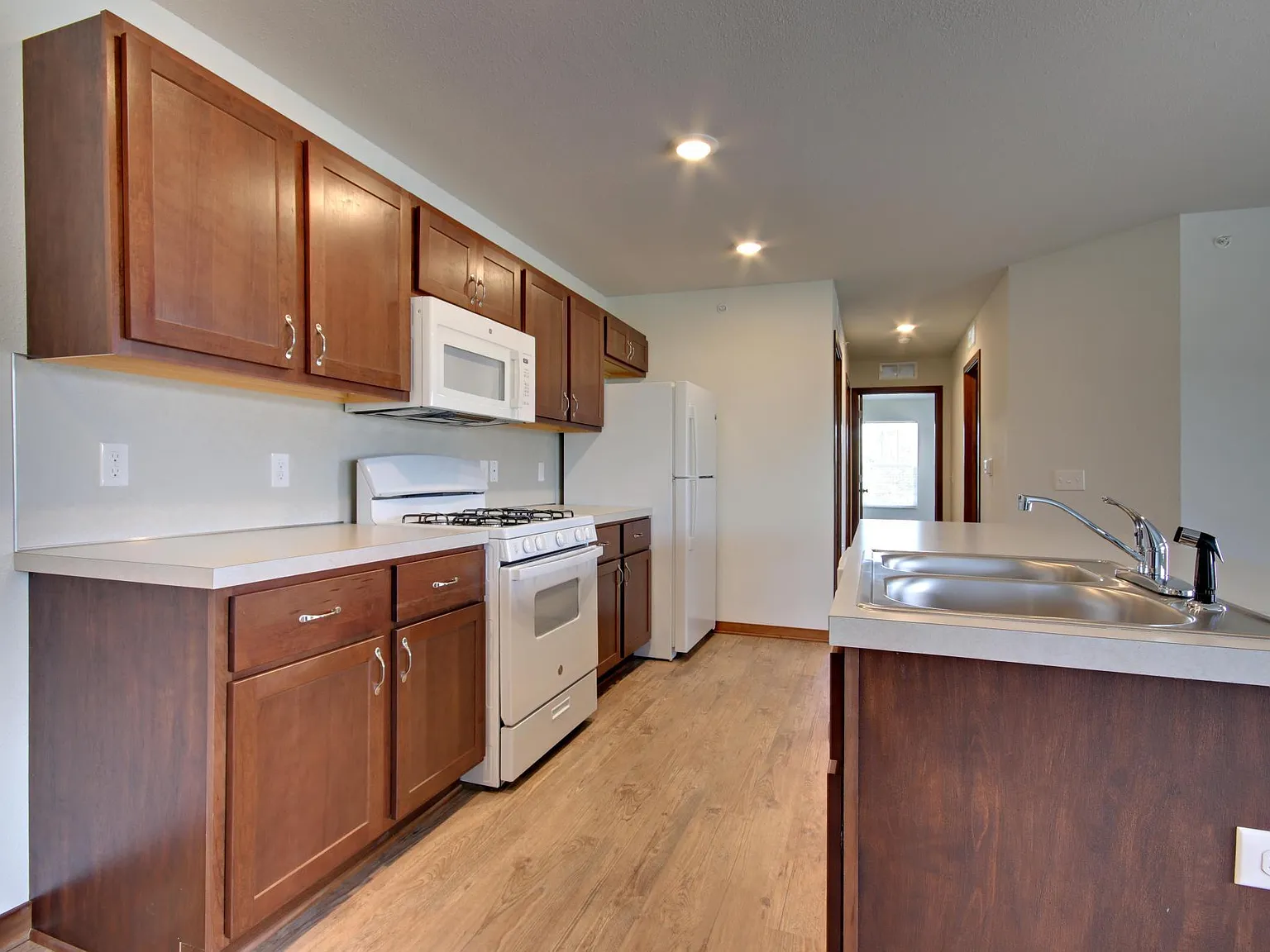 Blendon Dr, Hudsonville — Photo 2