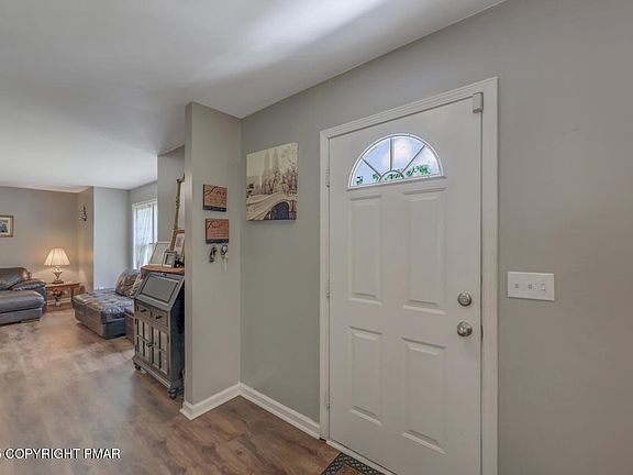 5th image of 354 Eastshore Dr