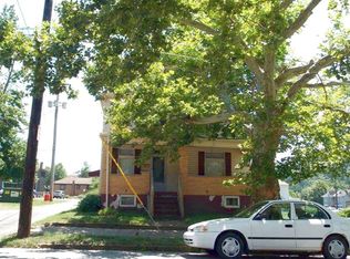 819 11th St, Beaver Falls, PA 15010