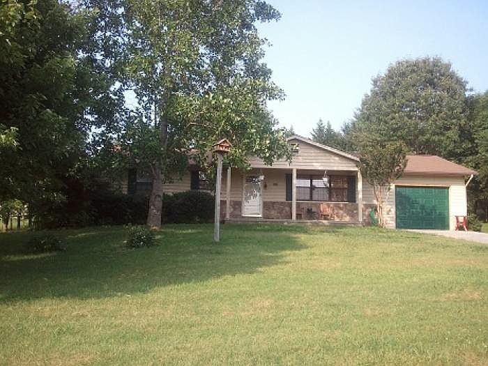 1400 SF RANCHER/GARAGE
