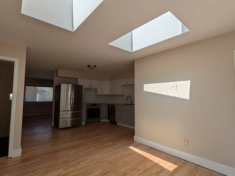 4050 Hollow Rd — Photo 6