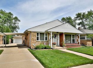 7107 N Nagle Ave, Chicago, IL 60646