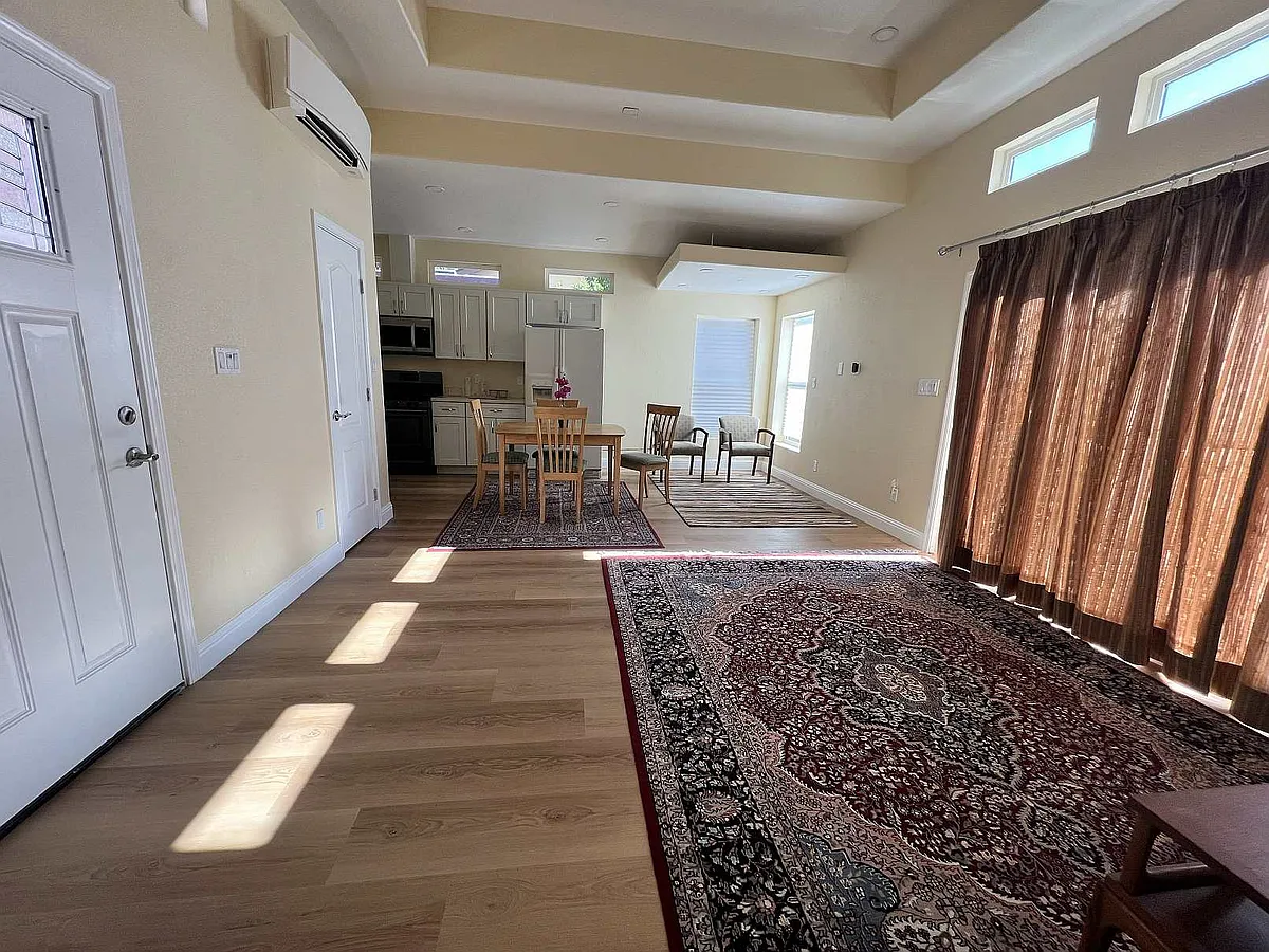Building Photo - 100 Concho Dr #1