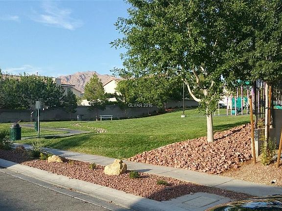 3rd image of 2740 Sunrise Bluff Dr #0