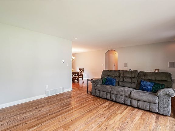 2nd image of 61 Shafor Cir
