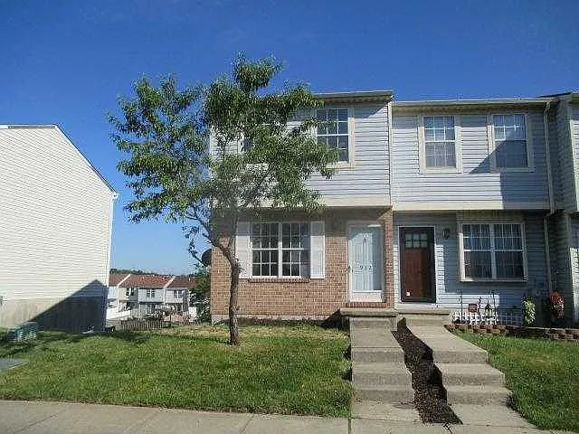 932 N Olive Branch Ct photo 1