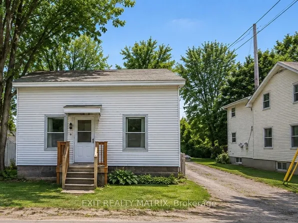12404 County Road 18 Rd, South Dundas, ON K0C 2H0
