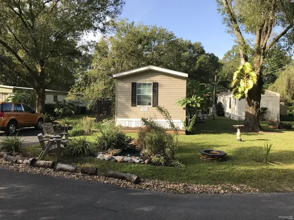 1518 Clement Rd, Lutz, FL 33549