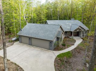 6286 Maple Run Rd, Egg Harbor, WI 54209
